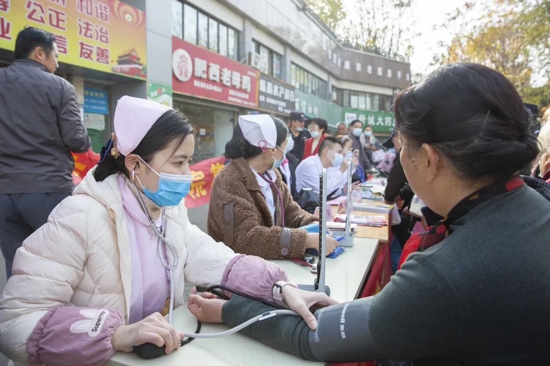  健康義診進社區，服務居民零距離